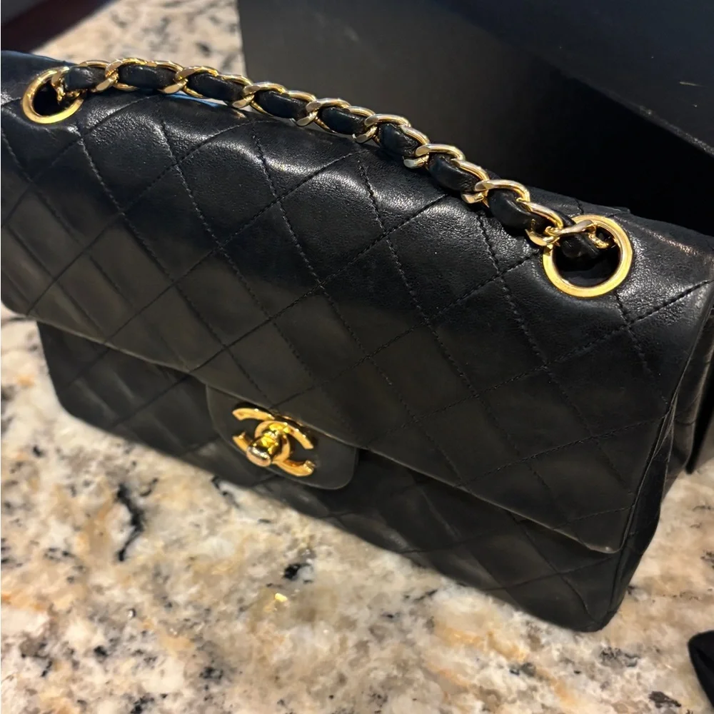 Authentic Chanel CC Matelasse in good condition - Picture 10 of 17